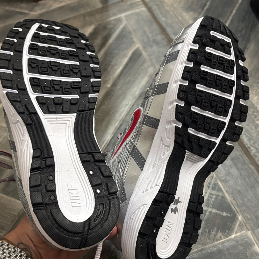 Nike Gray and Red Athletic Sneakers - Picture 3 of 3